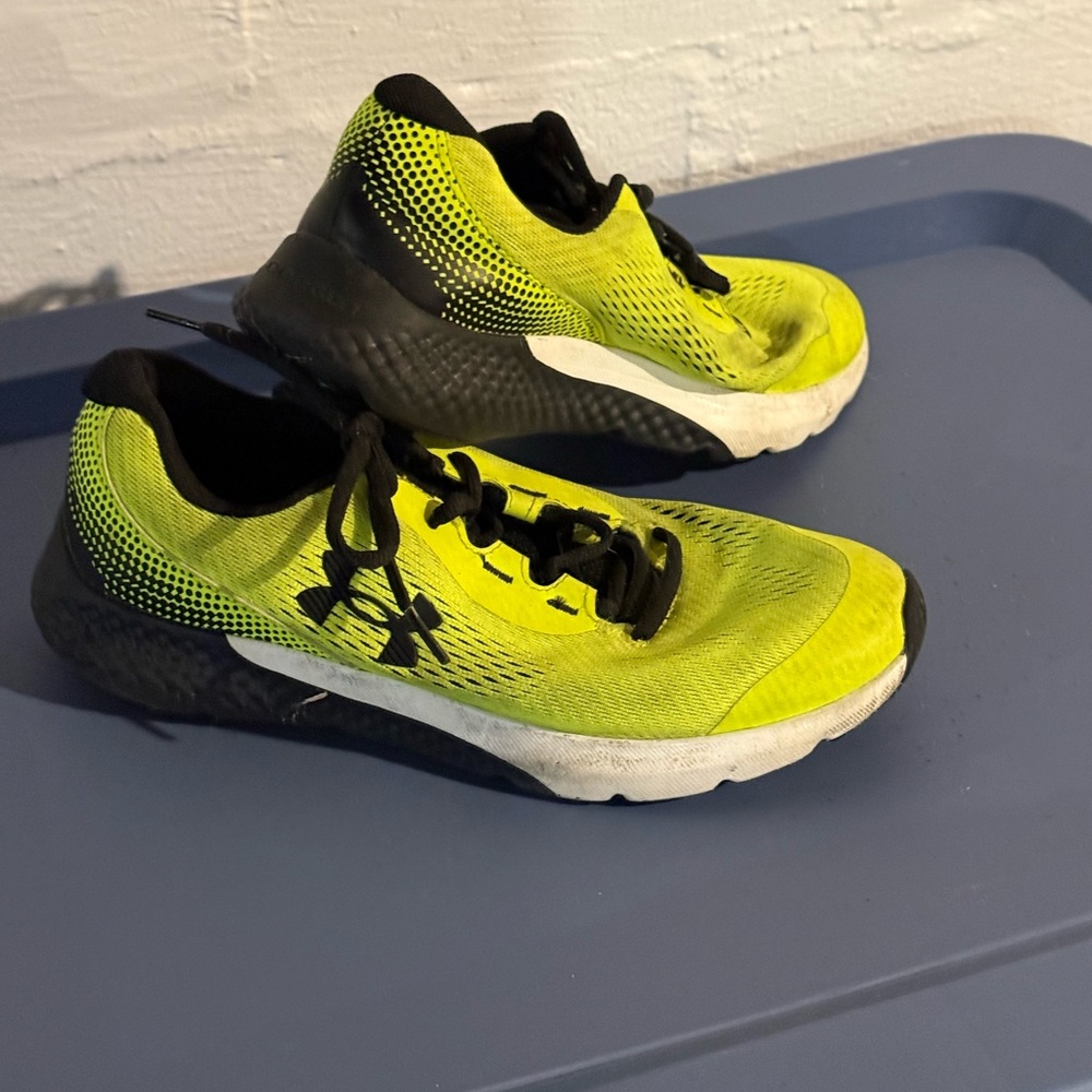 Under Armour Black Athletic Shoes